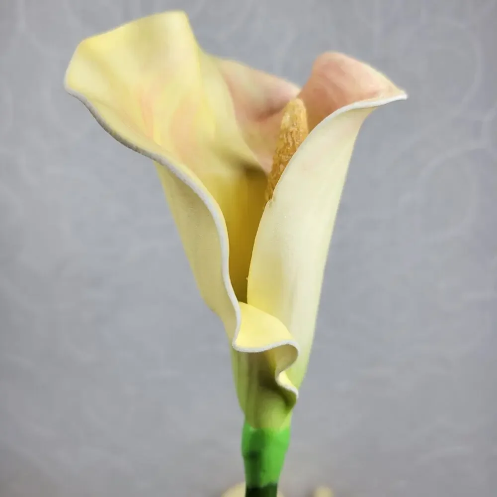 VTG Faux Calla Lily Stems 24